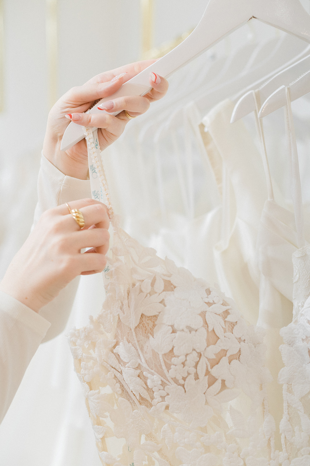 Palm, Lace Wedding Dress